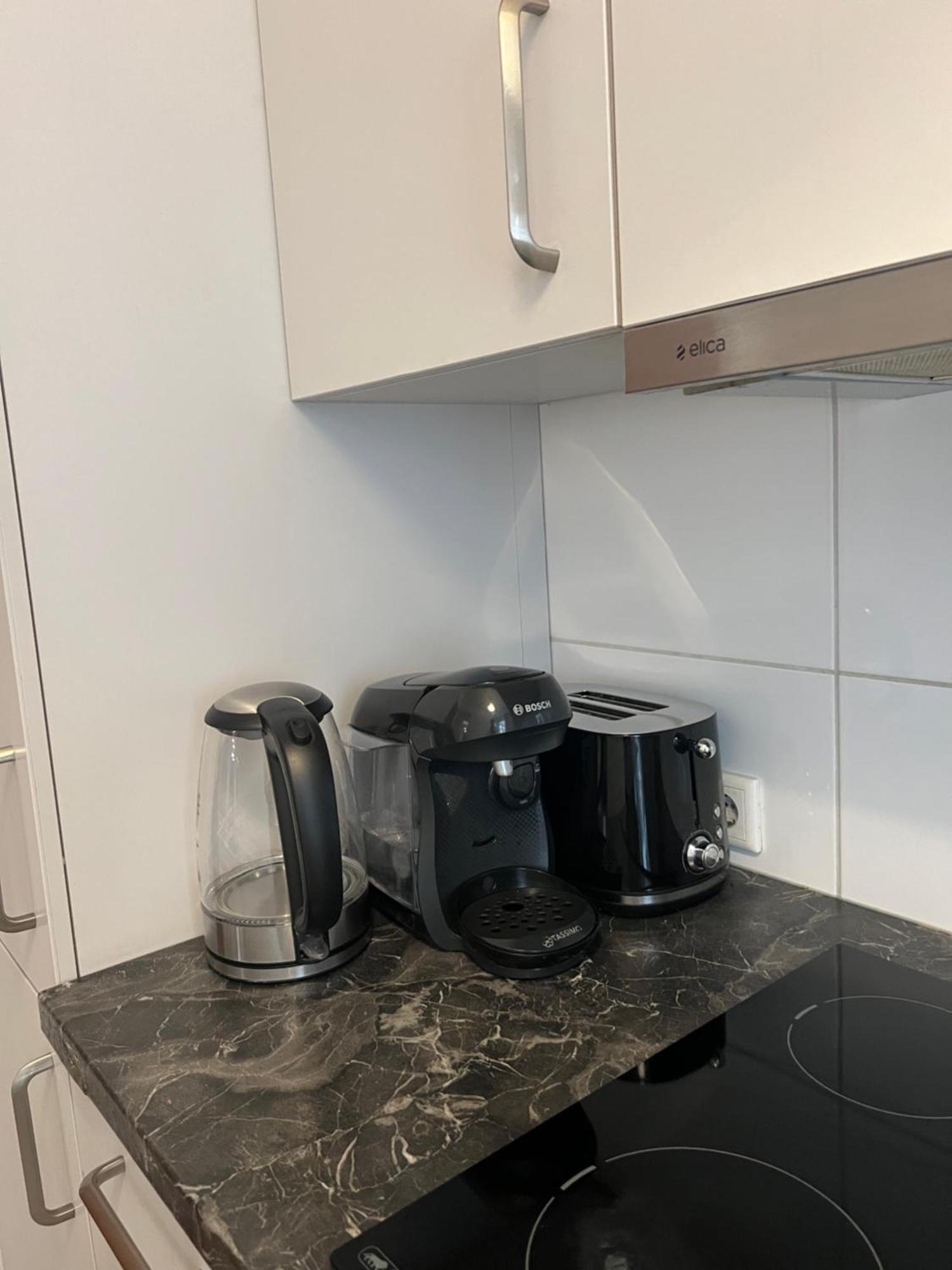 Tmj Apartment 1 Düsseldorf Esterno foto